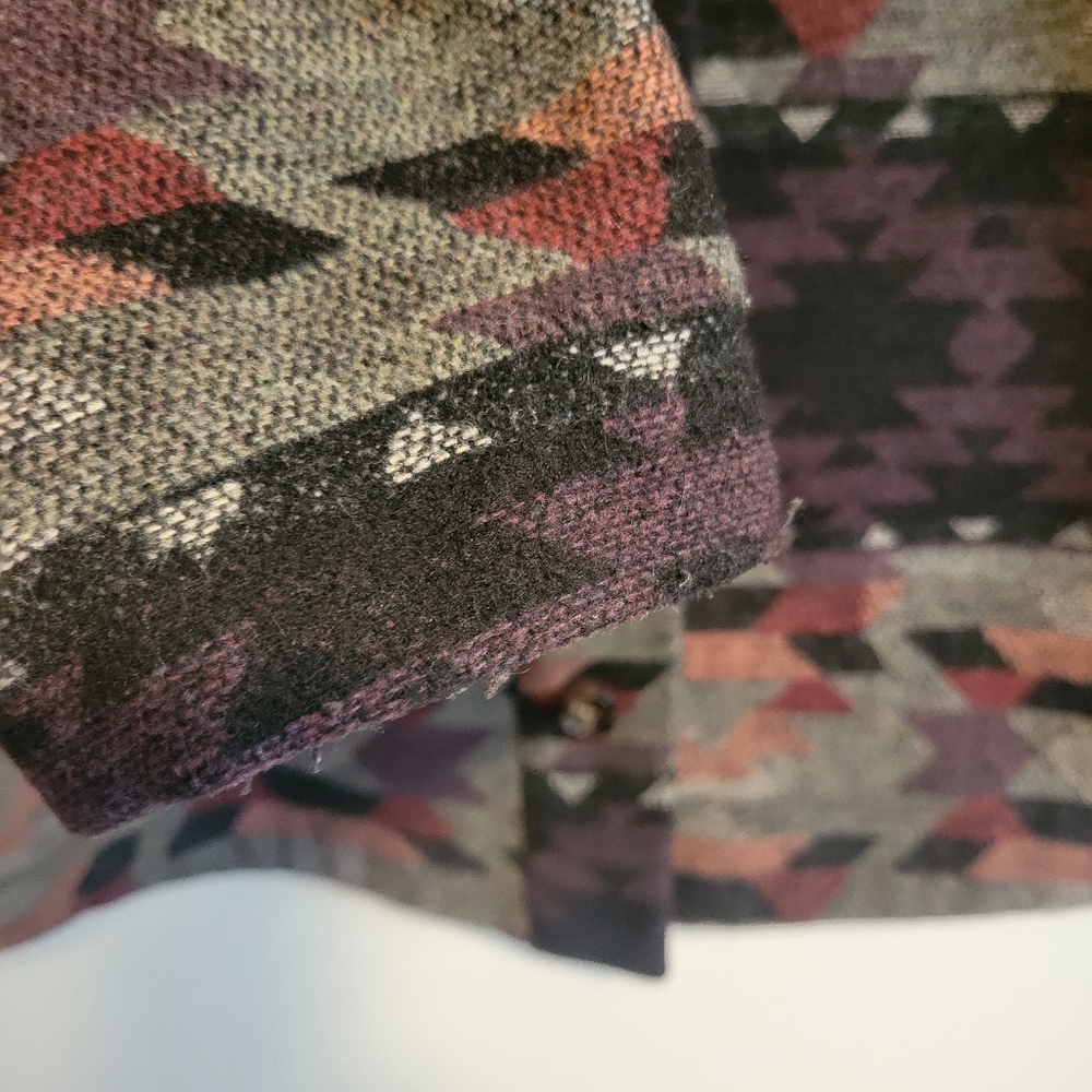 Maurices Aztec Patterned Utility Jacket Size Large - image 4